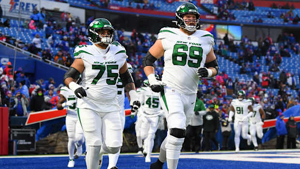 New York Jets OL Alijah Vera-Tucker